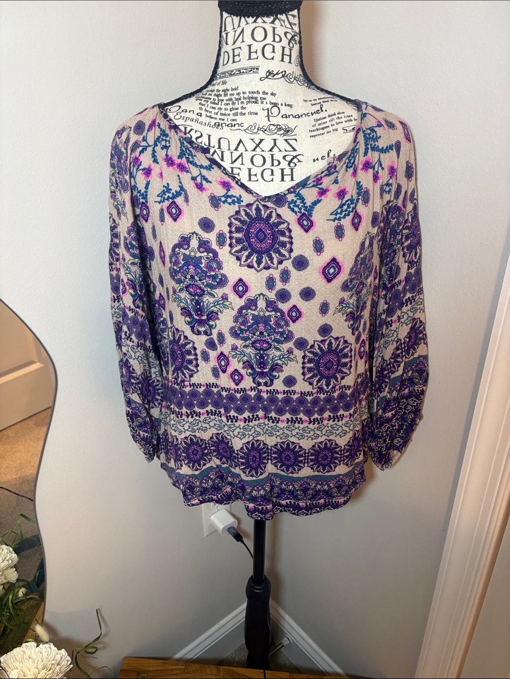 Verse Boho Scoop Neck Blouse in Cream and Purple